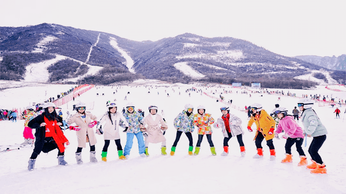 鳌山滑雪场